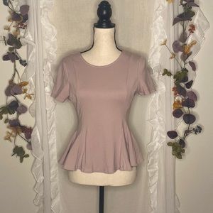 Lulu’s Pink Short Sleeve Skirt Hem Top Size Medium